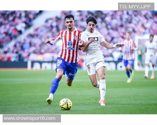 瑟尔洛特进球被判越位马竞依然以2-1优势战胜瓦伦西亚 瑟尔洛特进球被判越位马竞依然以2-1优势战胜瓦伦西亚